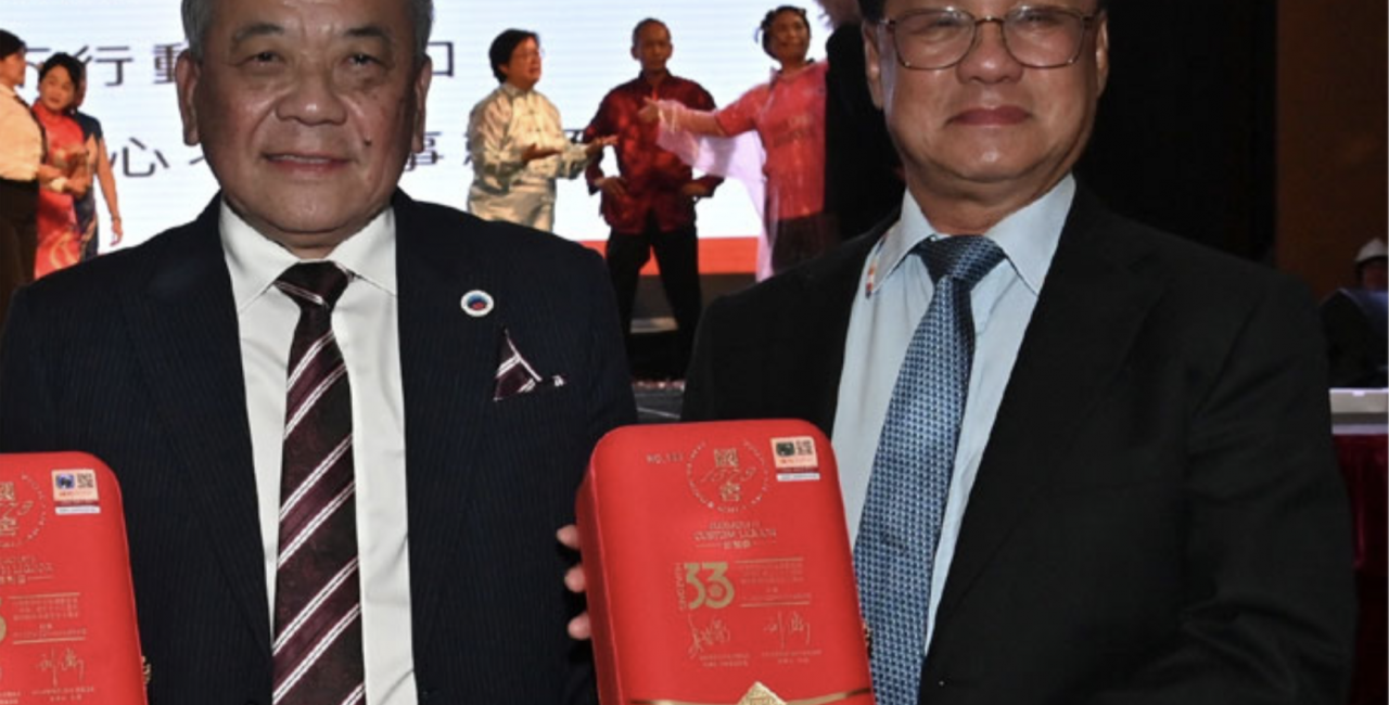 吴添泉：华总831901办大会 邀倪可敏任主礼嘉宾